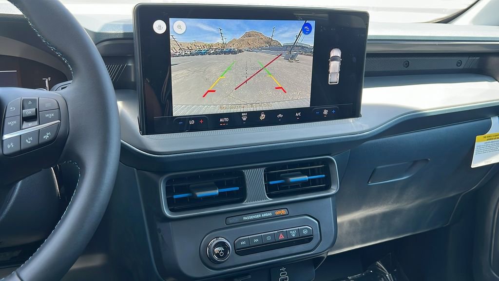 New 2025 Ford Maverick Lobo image 18