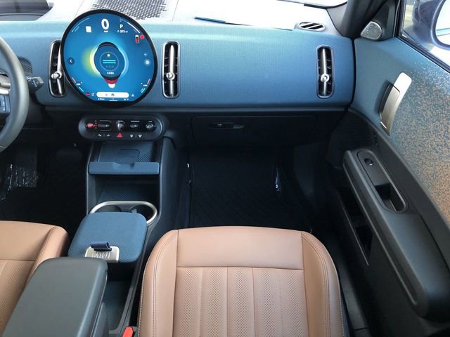 Used 2025 MINI Cooper Countryman S w/ Comfort Package Max image 24