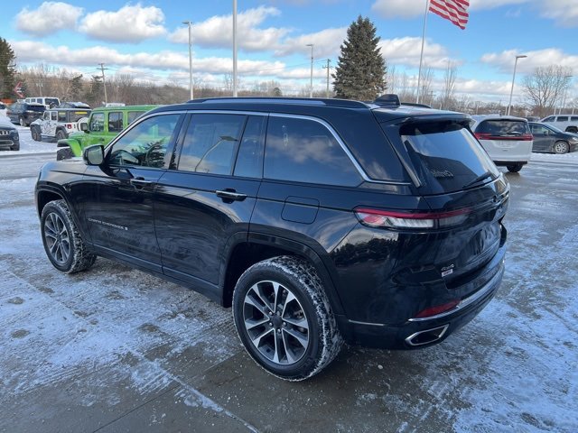 Certified 2022 Jeep Grand Cherokee Overland w/ Adv Protech Group III image 4