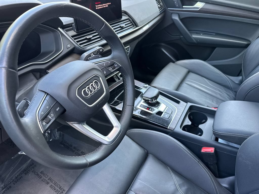 Certified 2023 Audi Q5 e Premium w/ Convenience Package AWD/4WD image 11