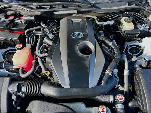 Used 2017 Lexus IS 200t image 29