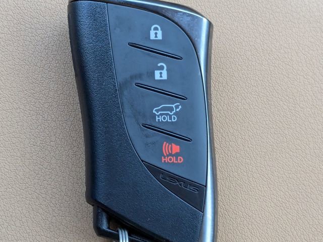 Used 2025 Lexus NX 250 FWD w/ Towing Package (2000 Lbs) image 29