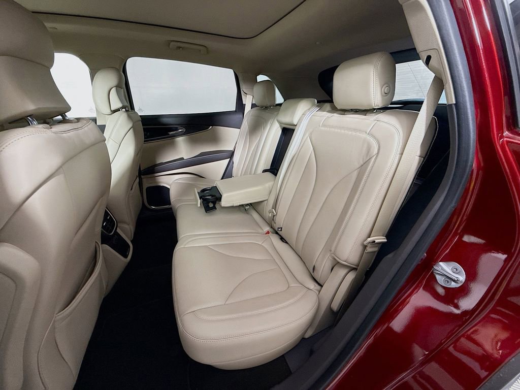 Used 2019 Lincoln Nautilus Reserve image 26