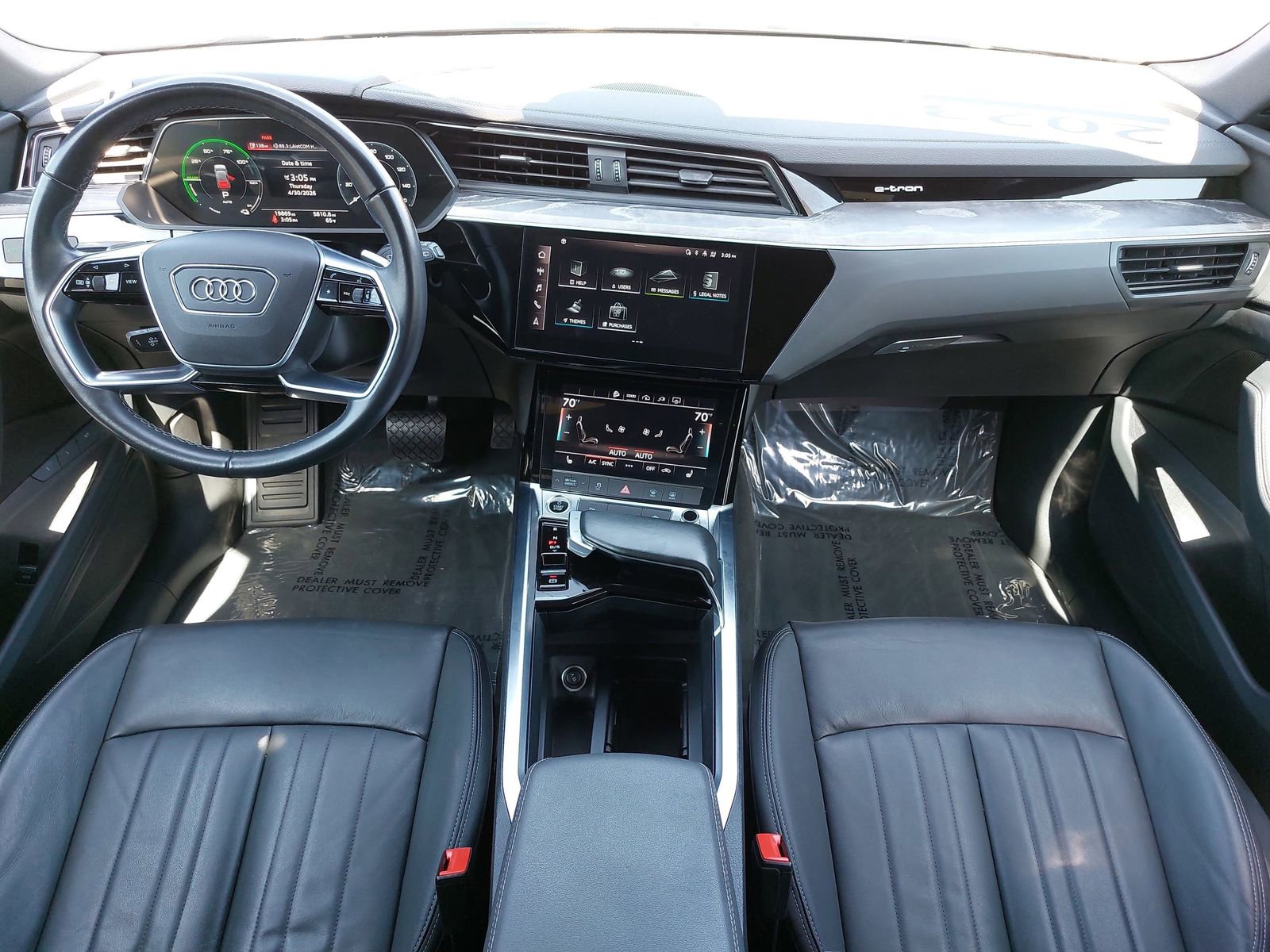 Used 2023 Audi e-tron Premium w/ Convenience Plus Package AWD/4WD image 9