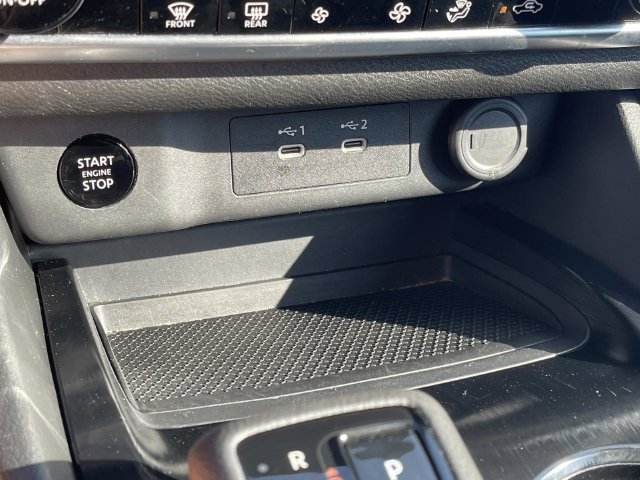 Used 2025 Nissan Rogue SV AWD/4WD image 32