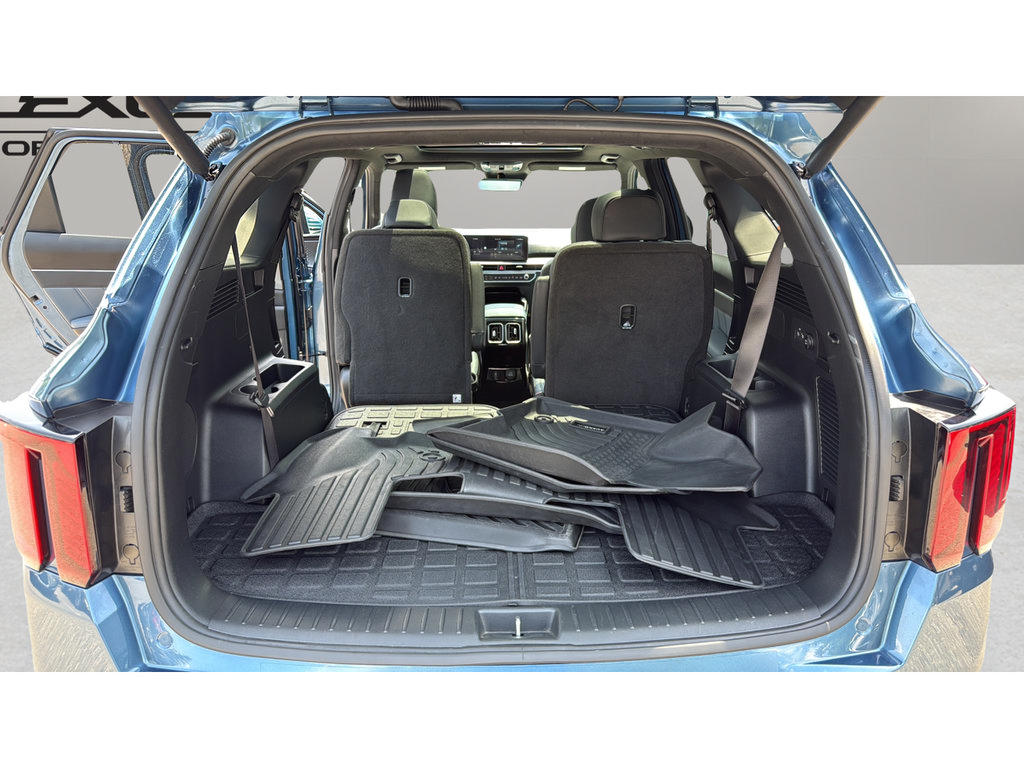 Used 2025 Kia Sorento SX Prestige AWD/4WD image 24