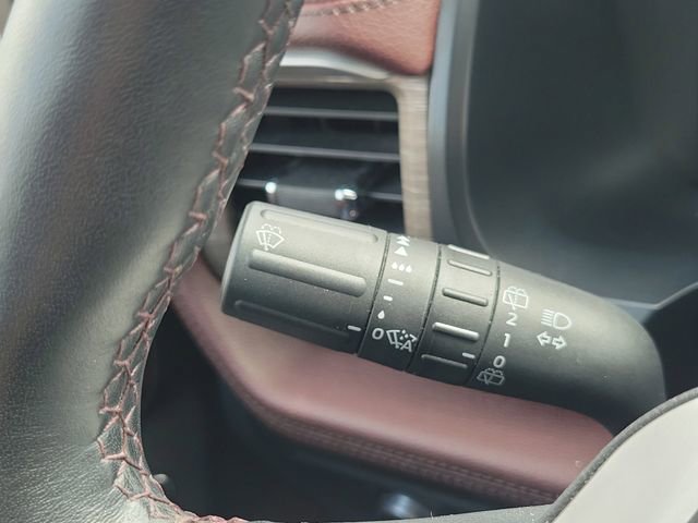 Certified 2022 Ford Expedition Limited AWD/4WD image 10