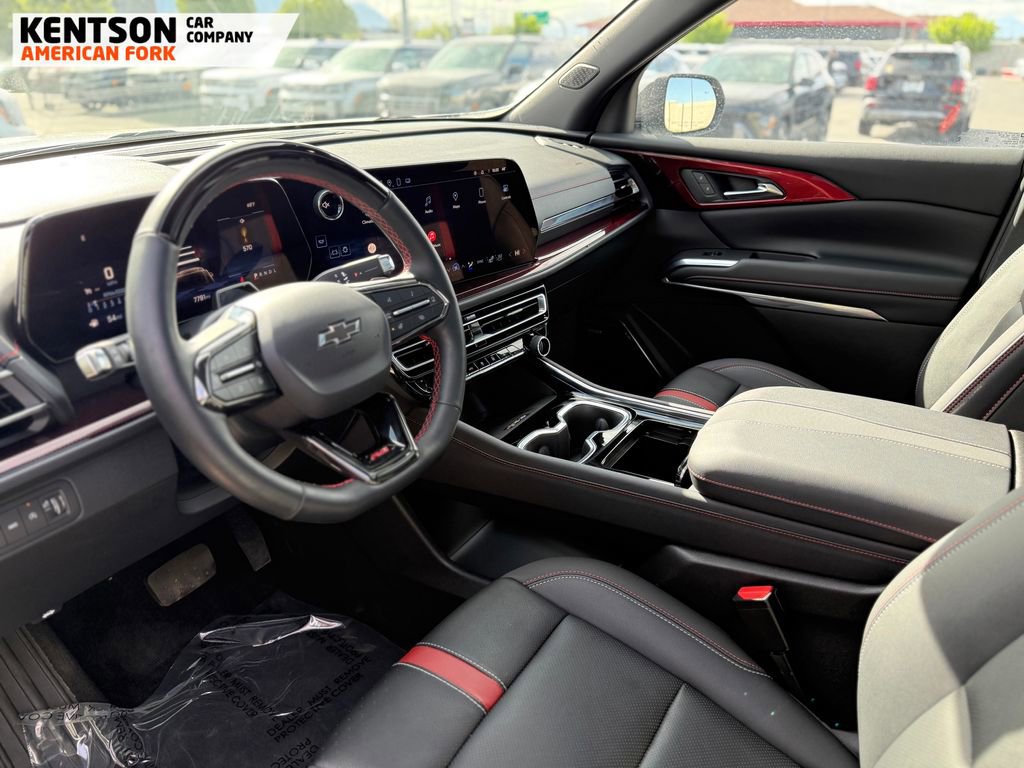 Used 2025 Chevrolet Traverse RS w/ LPO, Floor Liner Package image 37