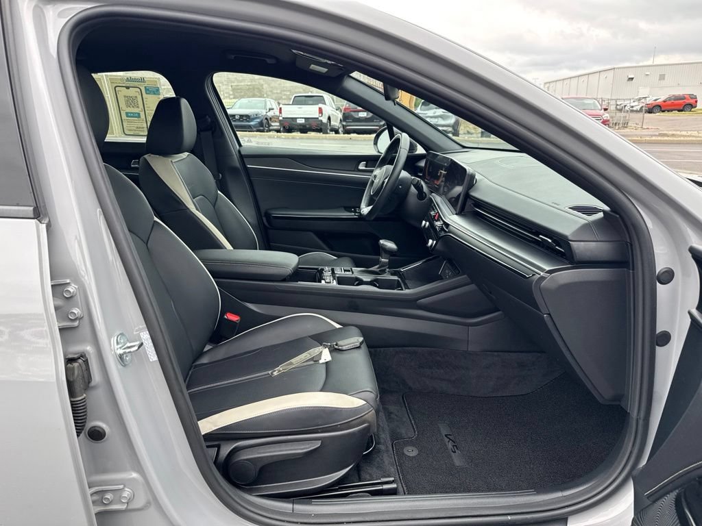 Used 2025 Kia K5 GT-Line AWD/4WD image 41
