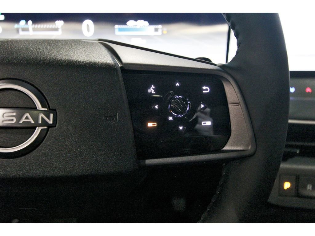 New 2026 Nissan Leaf Platinum+ w/ Cargo Package (Platinum+) image 16