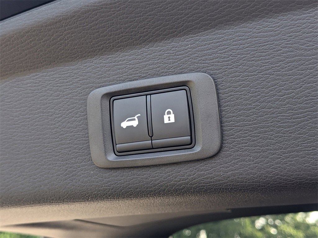 New 2025 Mitsubishi Outlander SEL image 14