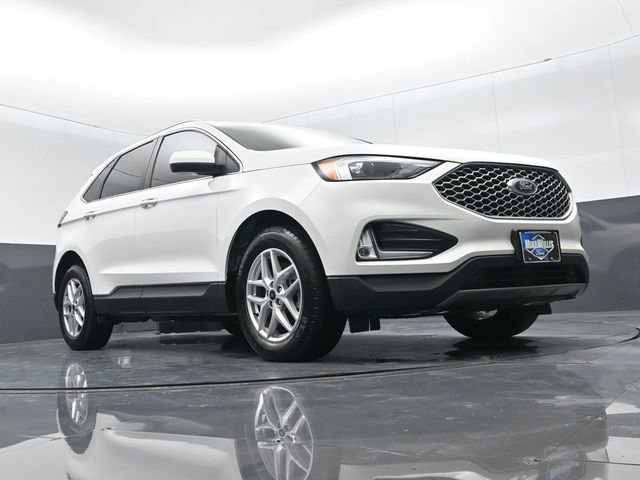 Used 2023 Ford Edge SEL w/ Convenience Package image 17