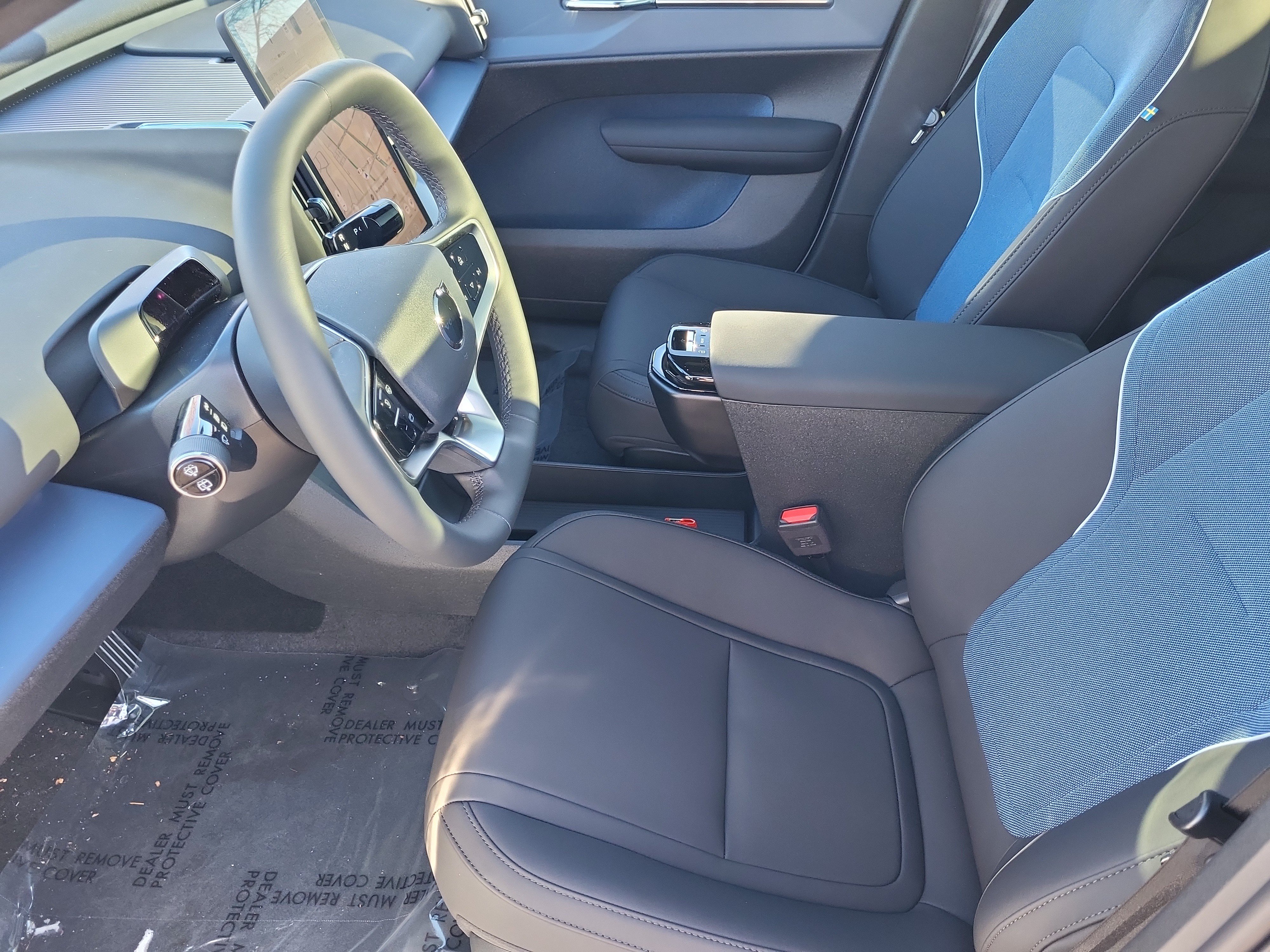 New 2026 Volvo EX30 Plus w/ Climate Package AWD/4WD image 10