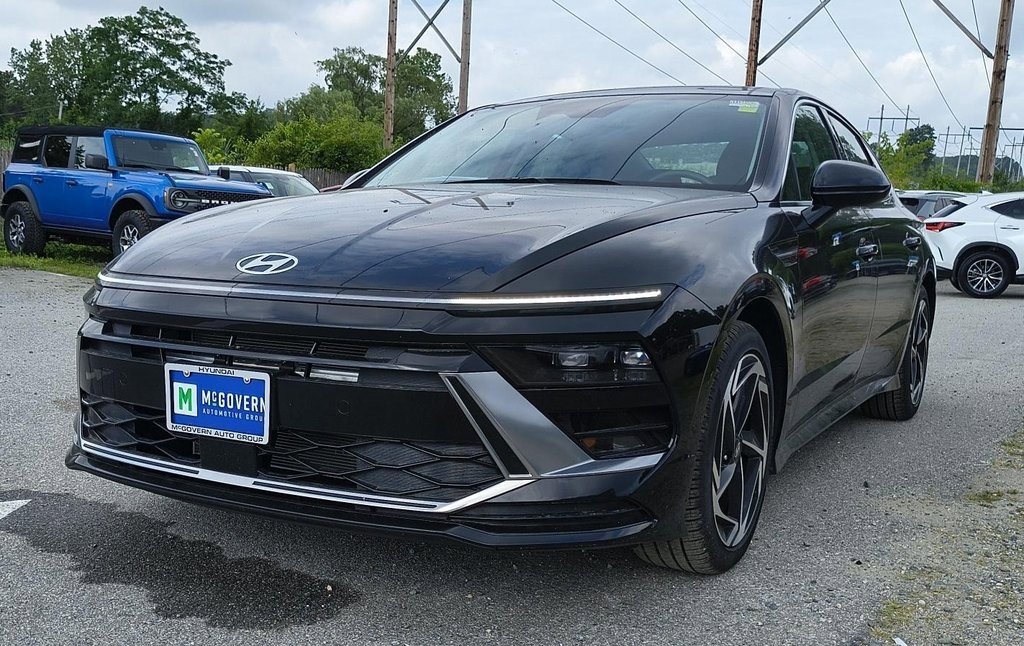 Used 2024 Hyundai Sonata SEL w/ Convenience Package