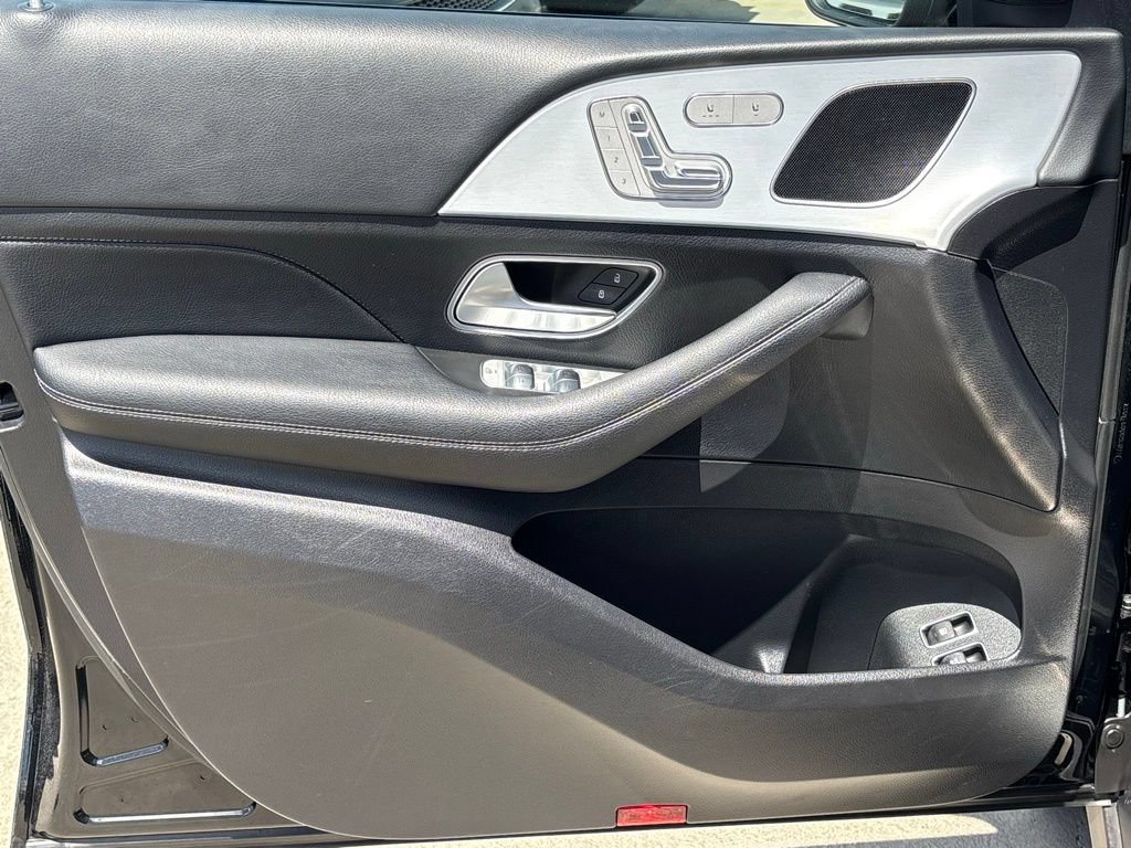 Used 2024 Mercedes-Benz GLE 450e 4MATIC image 16