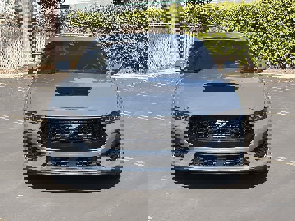 Used 2024 Ford Mustang GT Premium image 2