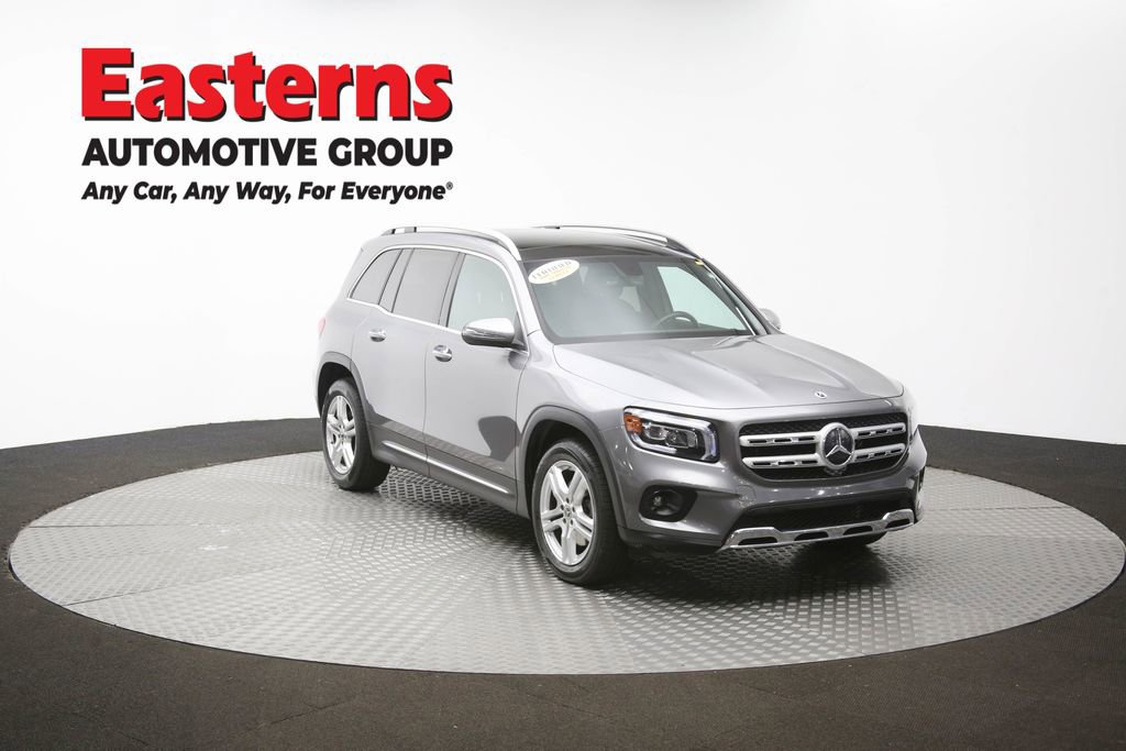 Used 2021 Mercedes-Benz GLB 250 4MATIC w/ Premium Package image 50