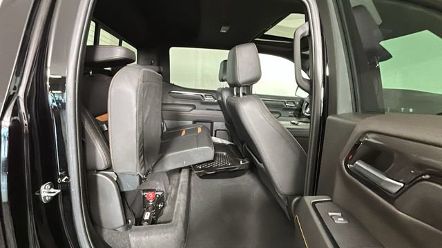 Used 2024 GMC Sierra 1500 AT4 w/ Technology Package AWD/4WD image 29