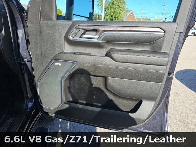 Used 2024 Chevrolet Silverado 3500 LTZ w/ LTZ Convenience Package image 47