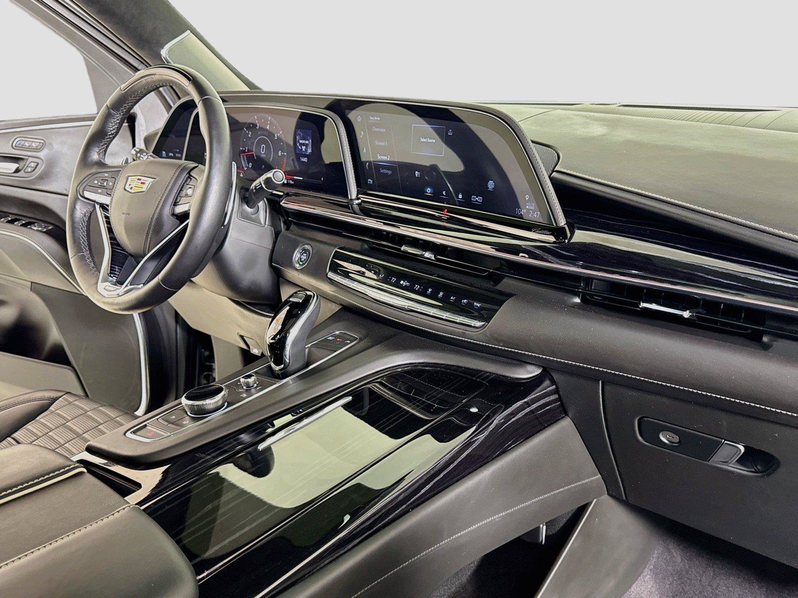 Used 2023 Cadillac Escalade V AWD/4WD image 40