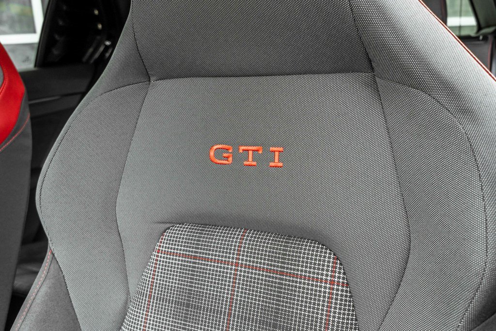 Used 2024 Volkswagen GTI S image 8