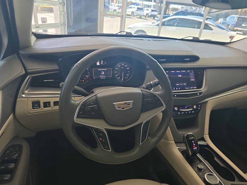 Used 2023 Cadillac XT5 Premium Luxury image 18