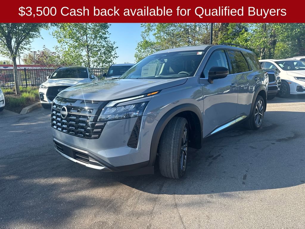 New 2026 Nissan Pathfinder Platinum image 3
