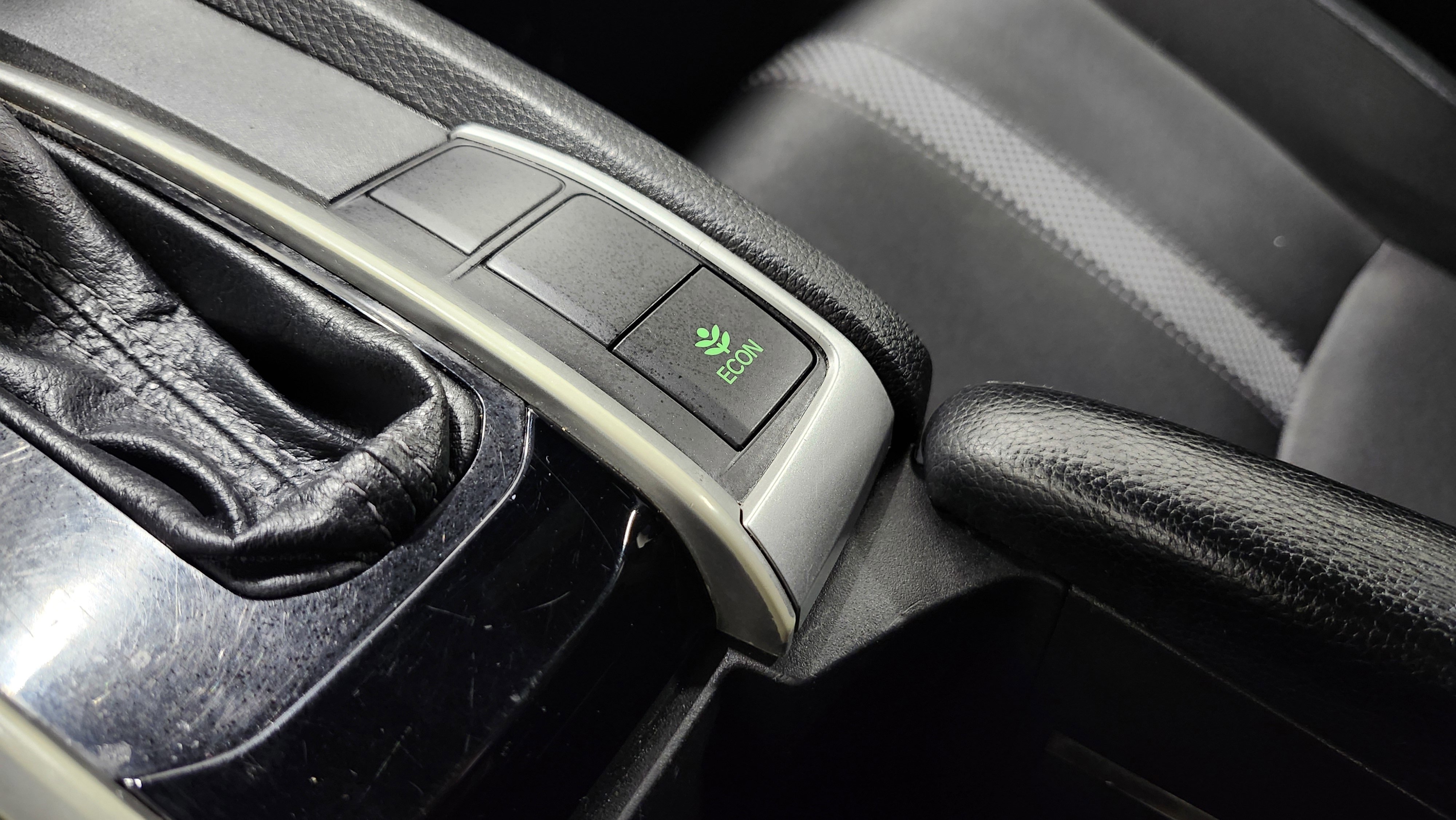 Used 2019 Honda Civic Sport image 8