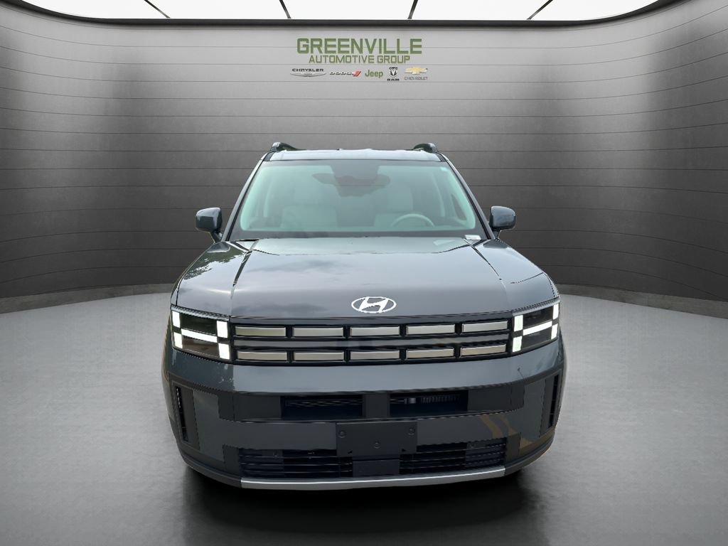 Used 2026 Hyundai Santa Fe SEL FWD image 2