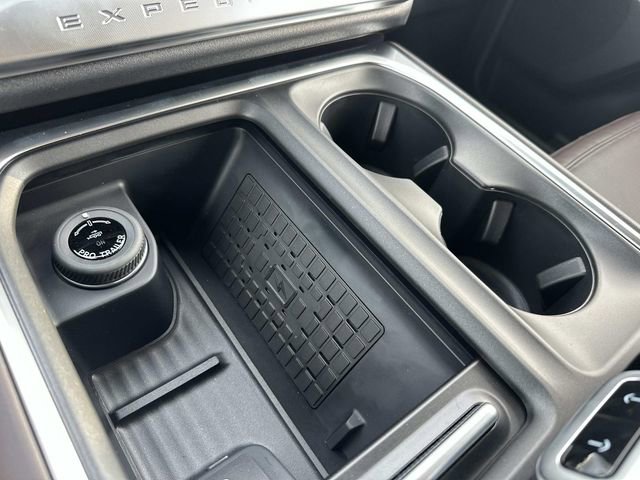 New 2025 Ford Expedition Platinum w/ Platinum Ultimate Package image 34