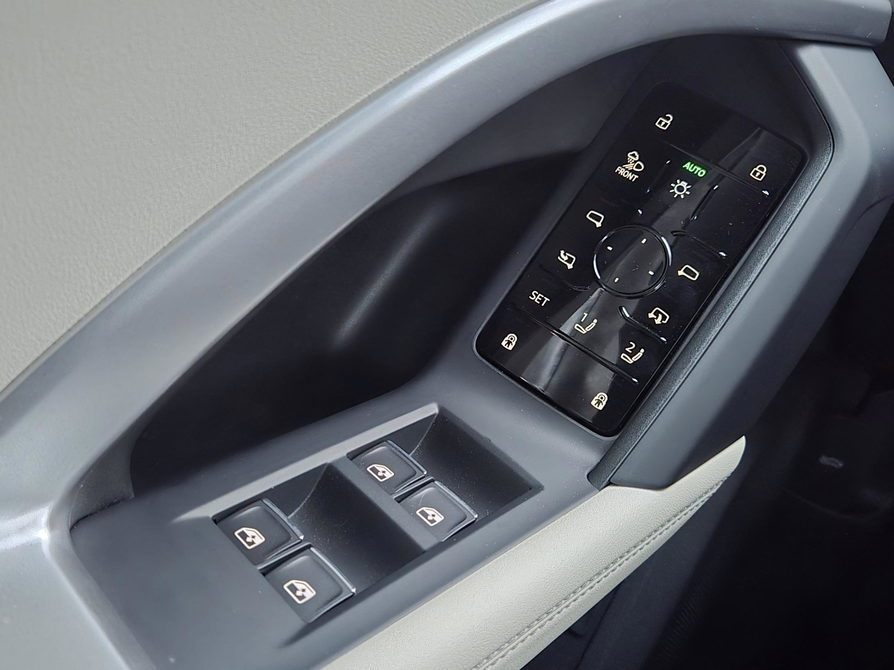 New 2025 Audi Q5 Premium Plus image 26