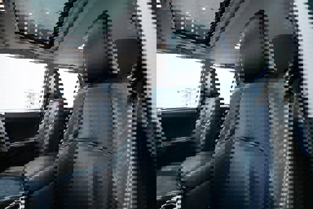 Used 2016 Toyota 4Runner Limited image 6