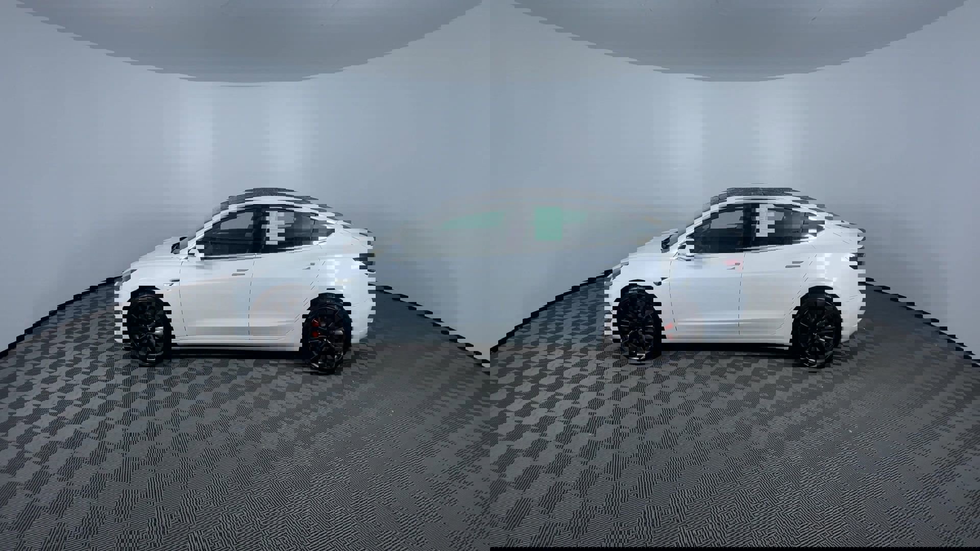 Used 2020 Tesla Model 3 Performance image 5