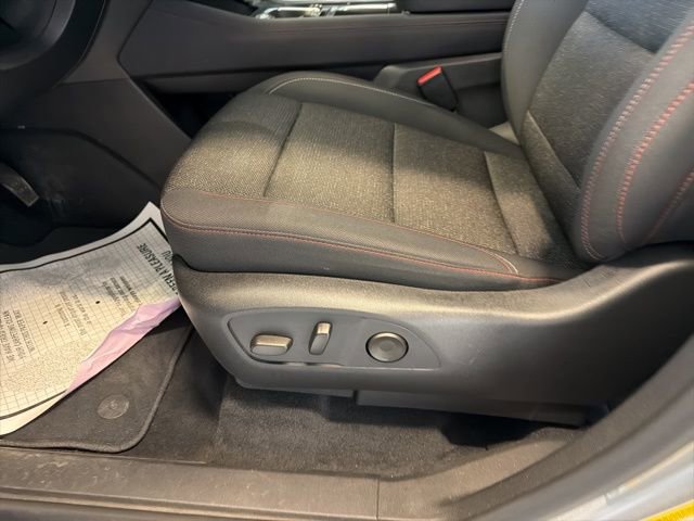 Used 2024 Chevrolet Traverse Z71 image 14