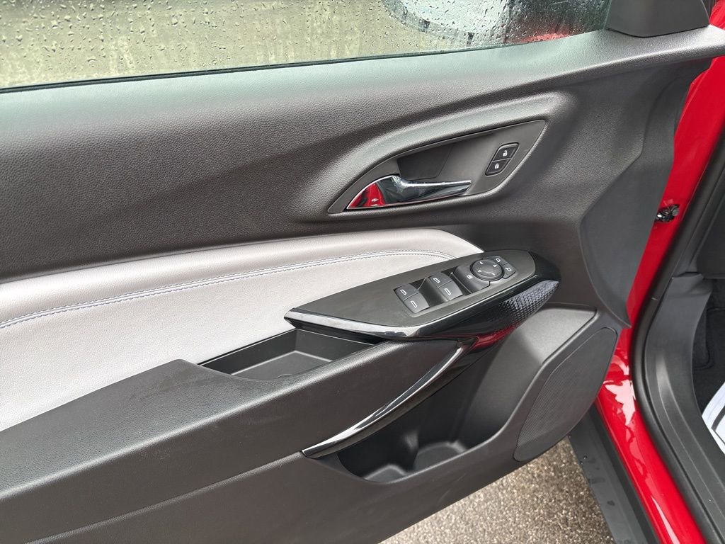 New 2026 Chevrolet Trax LT w/ LT Convenience Package image 10