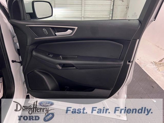 Used 2024 Ford Edge SEL image 34