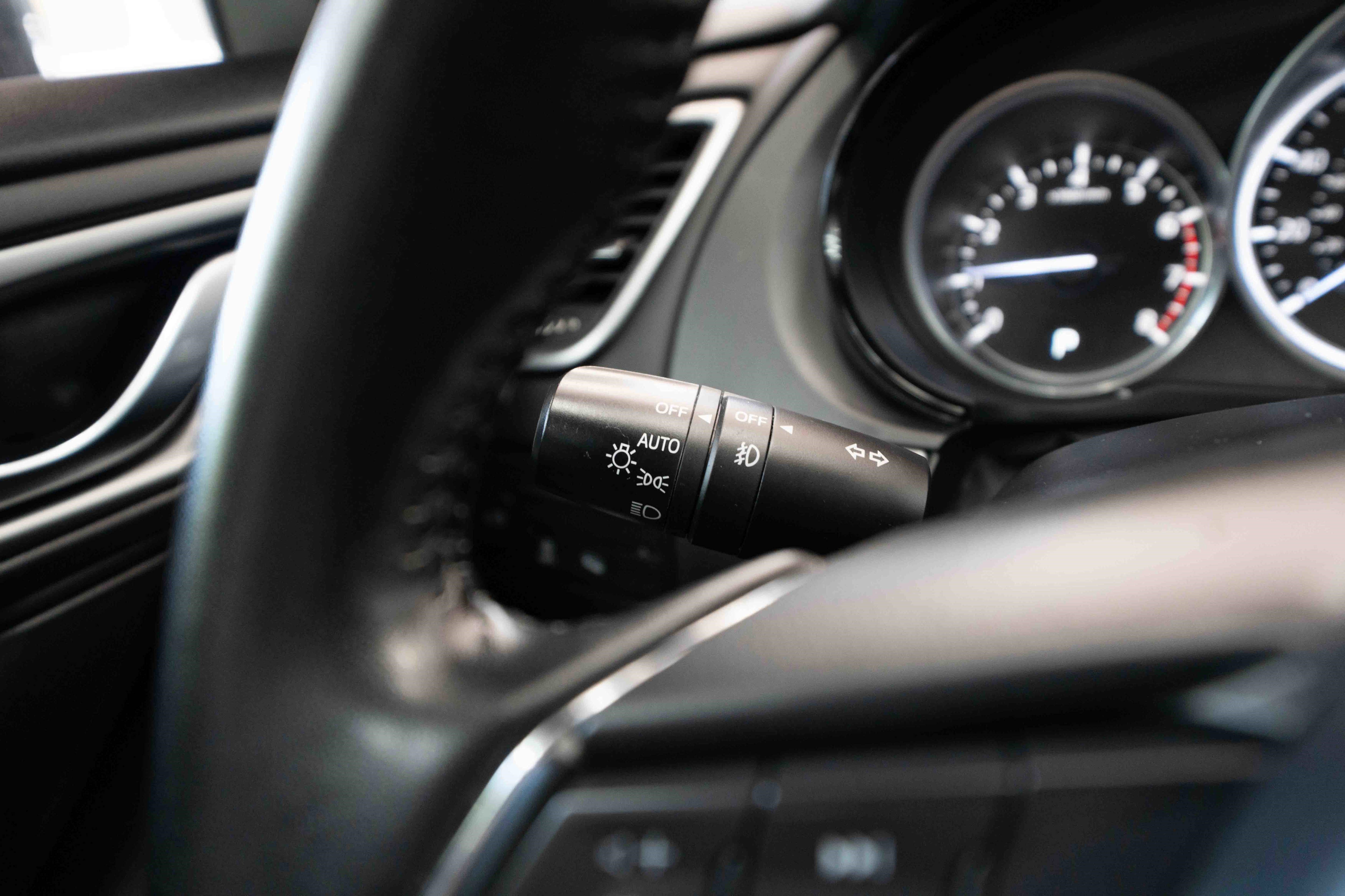 Used 2023 MAZDA CX-9 Touring image 13