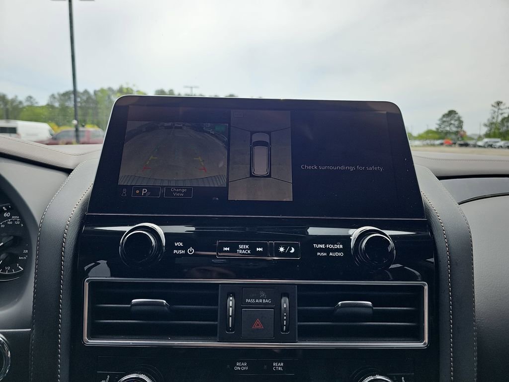 Used 2024 Nissan Armada Platinum w/ Captain's Chairs Package image 28