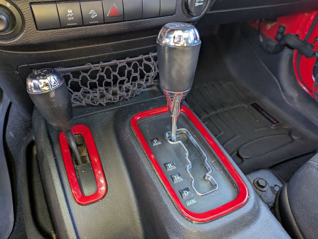 Used 2015 Jeep Wrangler Unlimited Sport w/ Quick Order Package 24S image 20