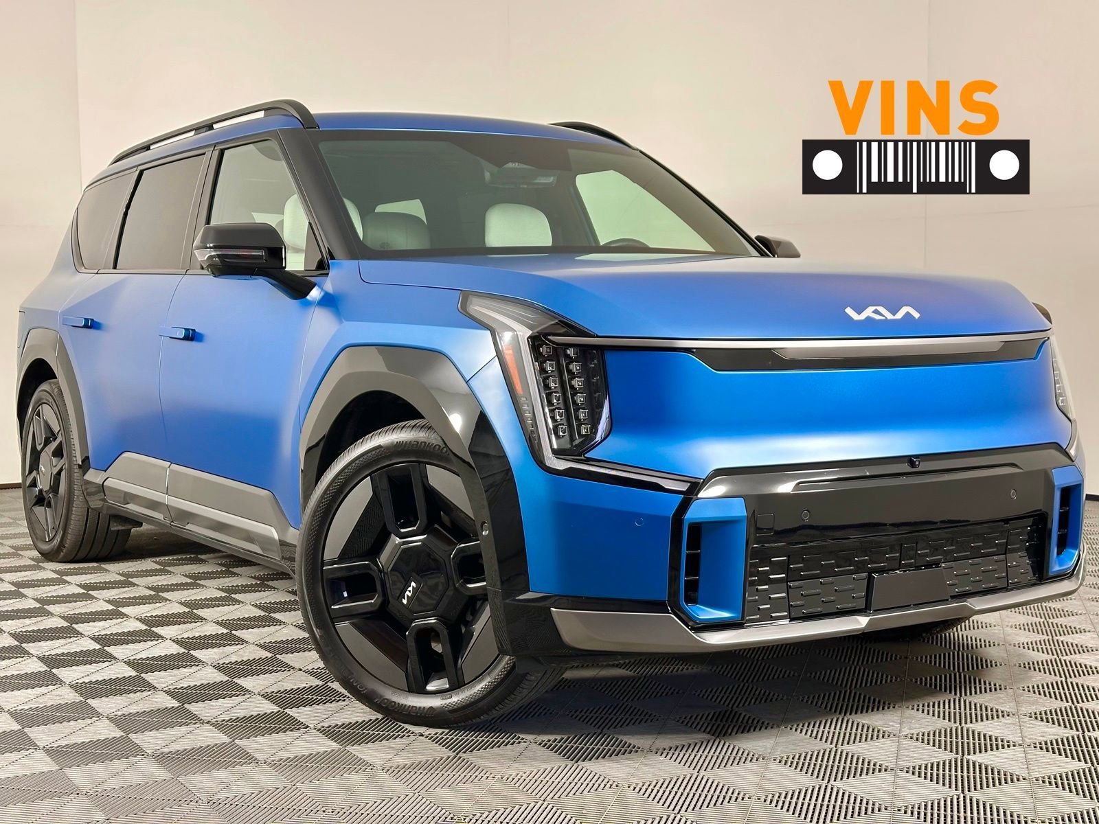 Used 2024 Kia EV9 GT-Line image 1