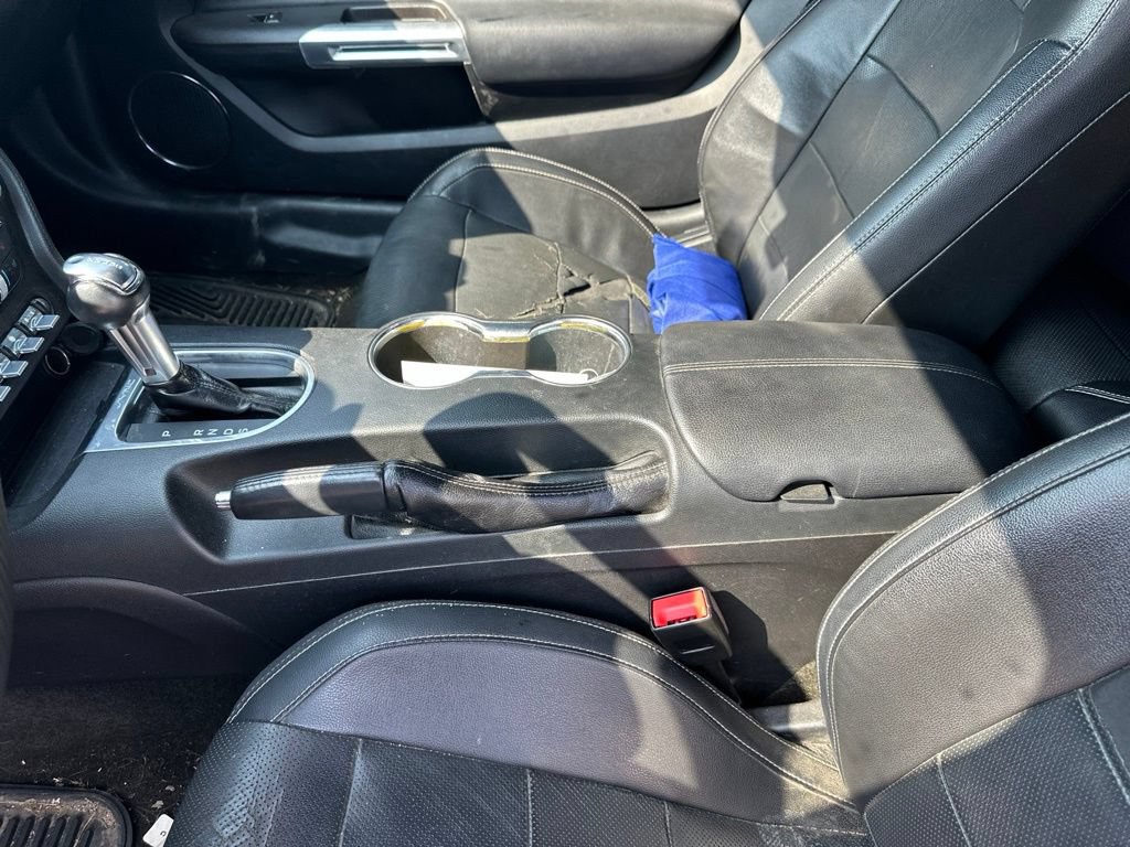 Used 2018 Ford Mustang Premium RWD image 24