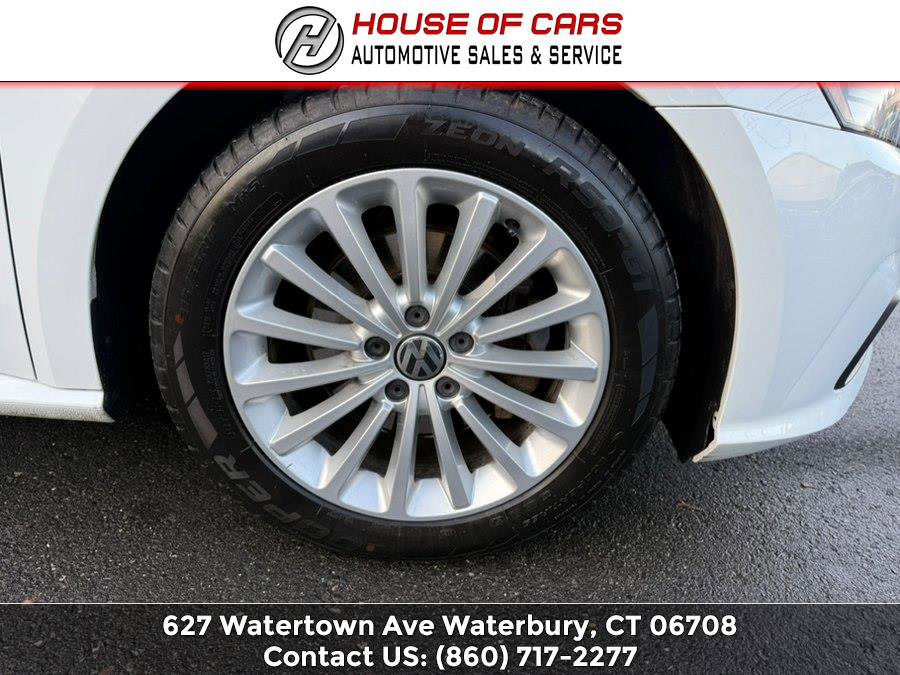 Used 2017 Volkswagen Passat 1.8T SE image 23