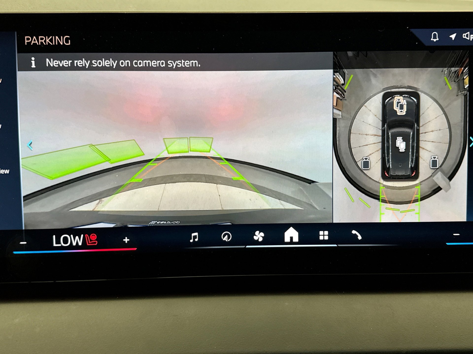 Used 2025 BMW X3 xDrive30i w/ Premium Package image 10