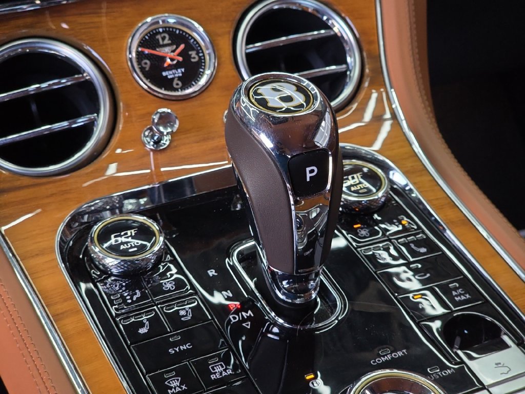 Used 2020 Bentley Continental GT AWD/4WD image 31