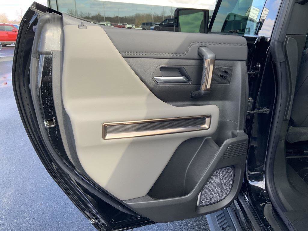 New 2025 GMC Hummer EV 3X image 54