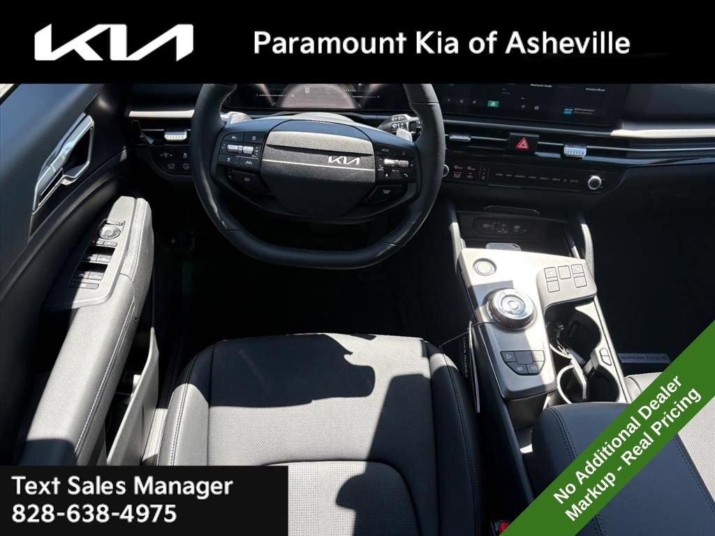 New 2026 Kia Sportage EX AWD/4WD image 24