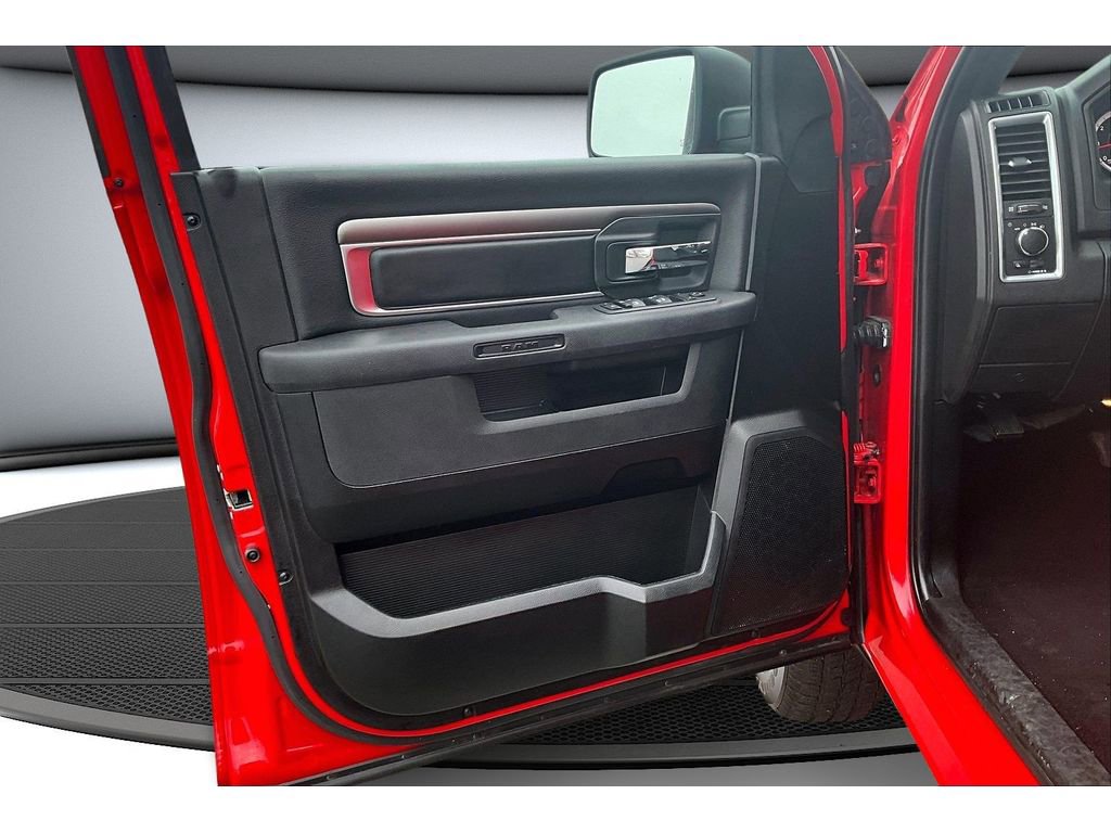 Used 2024 RAM 1500 Classic Warlock image 24