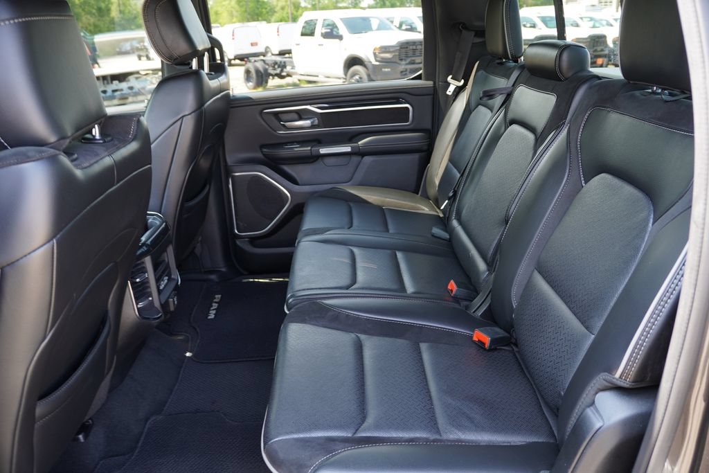 Certified 2019 RAM 1500 Laramie w/ Sport Appearance Package AWD/4WD image 17