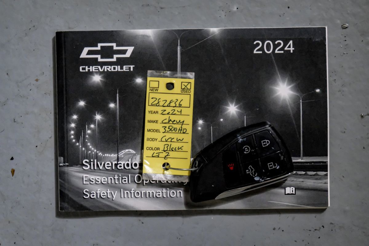 Used 2024 Chevrolet Silverado 3500 LTZ w/ LTZ Convenience Package image 60