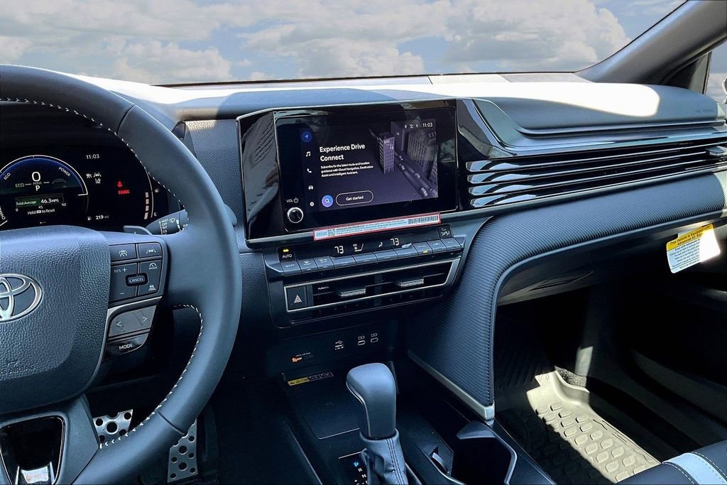 Used 2026 Toyota Camry SE image 11